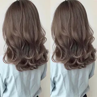 セミロング カラー パーマ 髪質改善くすみカラー 🍀/石川大輔のヘアスタイル