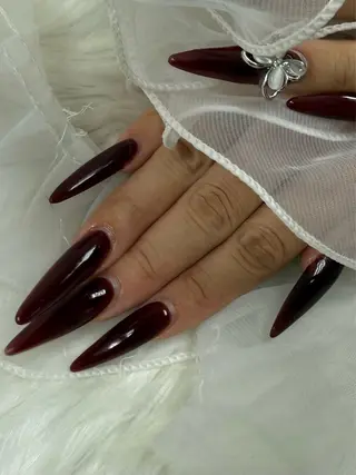 ネイル Beauty salon 100+大鳥居店所属・100+大鳥居店 MIKAのネイルデザイン