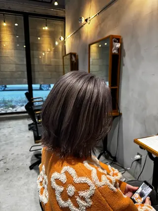 ショート カラー 山本 望華のヘアスタイル