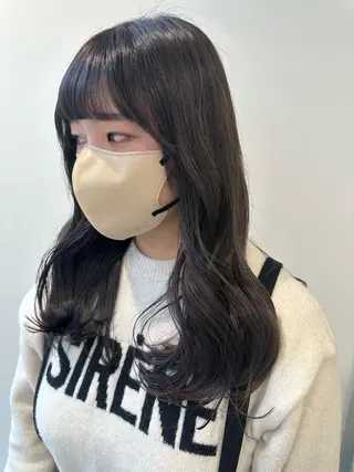 ロング カラー ベージュ/インナー カラー🤍Rieのヘアスタイル