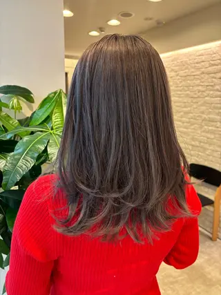 ミディアム カラー Viot 銀座 樋口 桃佳のヘアスタイル