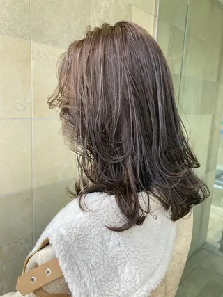 セミロング カラー 田中 あかねのヘアスタイル