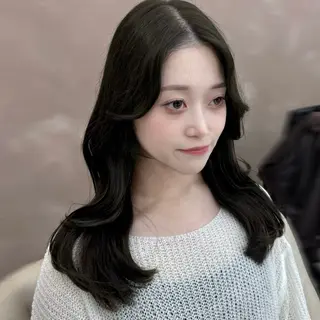 セミロング カラー 盛れる顔まわりカット 🩰💕SHIONのヘアスタイル