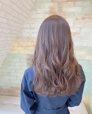 セミロング カラー YUNA ユウナのヘアスタイル