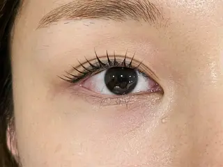 マツエク・マツパ 🫧モ モ🤍のネイルデザイン