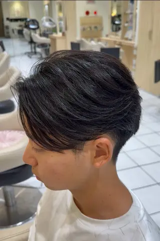 ショート パーマ メンズ 曲がる縮毛矯正ドクタ ー✂️MASAYAのヘアスタイル