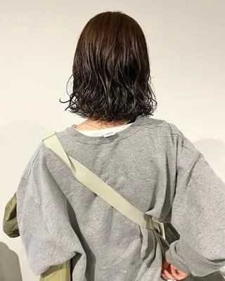 ミディアム カラー パーマ 森山 陽菜のヘアスタイル