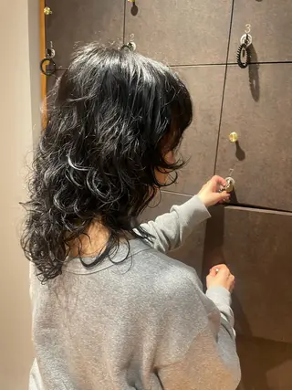 ロング SPICE  AVEDA  salon&spa所属・武井 唯のヘアスタイル