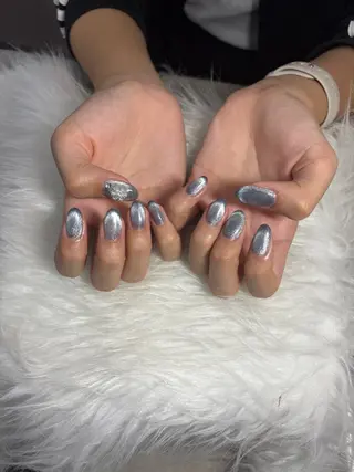 ネイル LAVISH manaのネイルデザイン