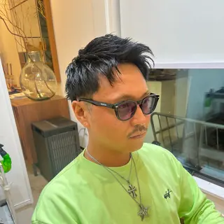 メンズ GISELA サリナのヘアスタイル