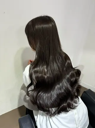 ロング 【ioe岡本】🐶 向井歩のヘアスタイル