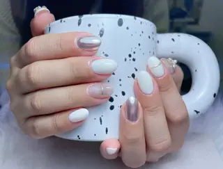 ネイル 🩷U nail リリス【新宿店】のネイルデザイン
