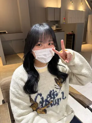 ロング カラー エマ ピボット 中川店所属・富原崇太/切りっぱな しボブ/透明感カラーのヘアスタイル