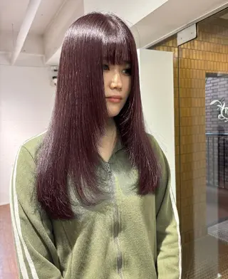 ロング カラー 小河 恵子のヘアスタイル