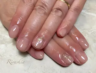 ネイル うる艶♡透明感ネイル Rirashiaのネイルデザイン