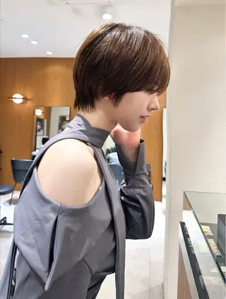 ショート 松村光留 /ショートカットのヘアスタイル