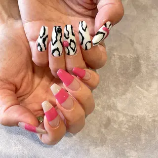 ネイル Allure Sayakaのネイルデザイン