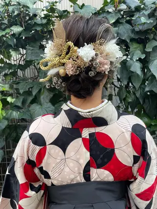 ミディアム satsuki 暖色・ブラウンカラーのヘアスタイル