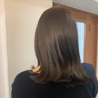 ミディアム カラー hair salon mtm所属・🕊mtm🫧梅田/ 定額制/透明感/艶髪のヘアスタイル