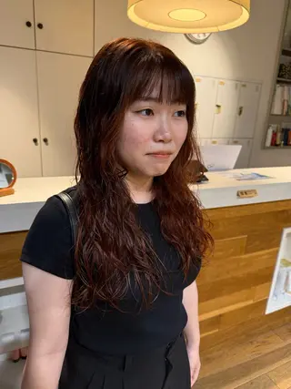 ロング 松本  夏海のヘアスタイル