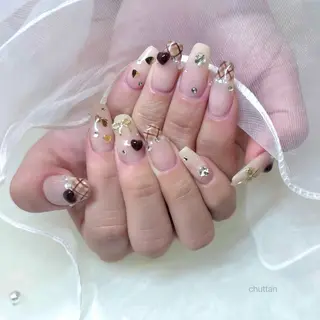 ネイル TRU NAIL&EYE 千葉店所属・高木 つかさのネイルデザイン