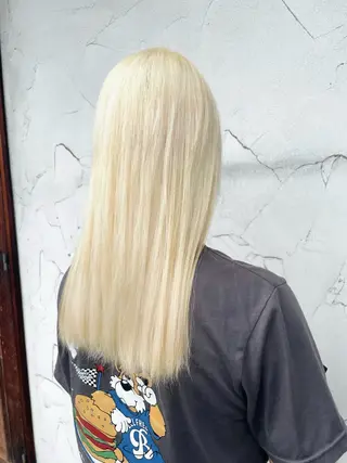 ロング カラー 尾崎 弘和のヘアスタイル