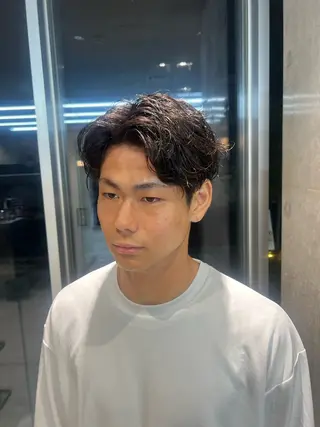 パーマ メンズ 吉沢遣人/レイヤー 艶カラー/パーマのヘアスタイル