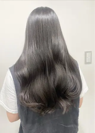 ロング anli所属・tomomi /レイヤーカットのヘアスタイル