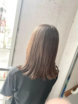 ミディアム カラー Kazu .Kのヘアスタイル