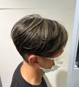 カラー メンズ 本田 静莉奈のヘアスタイル
