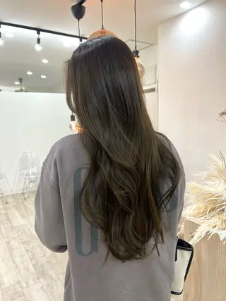 ロング カラー TOKI mahoのヘアスタイル