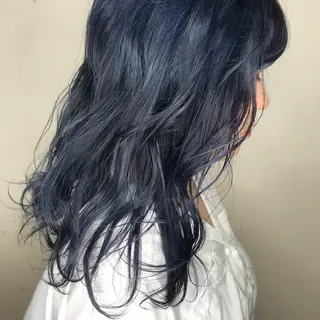 セミロング カラー viewstokyo所属・mana 暖色カラーカットのヘアスタイル