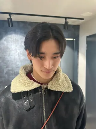 カラー パーマ メンズ SALOWIN 原宿 iori所属・💈センターパート パーマ特化💈雄太のヘアスタイル