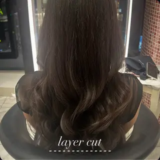 ロング 篠谷 悠衣のヘアスタイル