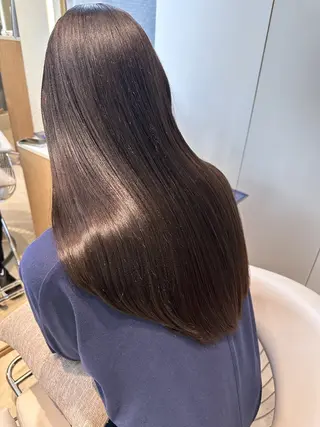 ロング カラー 深町 敬子のヘアスタイル