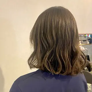 ミディアム カラー Forest. kanako🕊️のヘアスタイル
