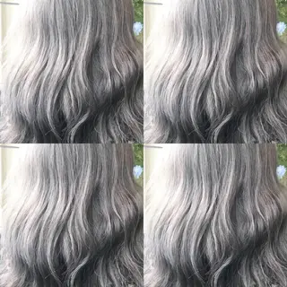 ロング カラー Hanna by W_SALONのヘアスタイル