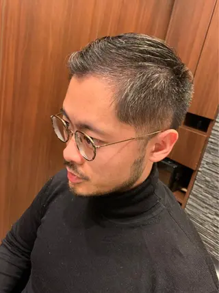 メンズ ヒロ銀座所属・小林 あいのヘアスタイル