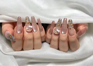 ネイル モナ& あきのネイルデザイン