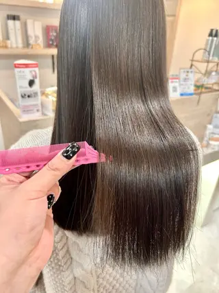 ロング 西 めぐみのヘアスタイル