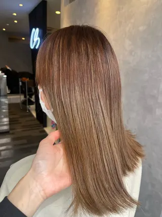 カラー トメちゃん 💜🇭🇰のヘアスタイル