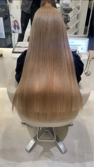 ロング カラー 小顔カット/レイヤー 【WiLL】加藤のヘアスタイル