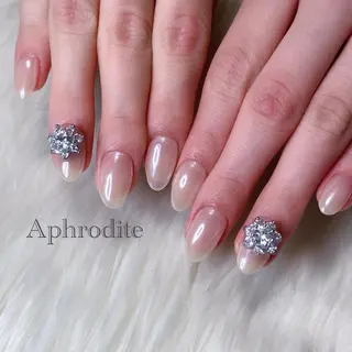 ネイル Aphrodite パラジェル認定サロンのネイルデザイン