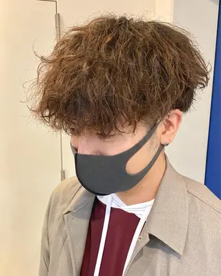 ショート パーマ メンズ JINKIメンズ特化 メンズカットパーマのヘアスタイル