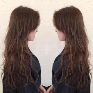 ミディアム セミロング ロング カラー パーマ 👑圧倒的カラー👑 佐々木祐希のヘアスタイル