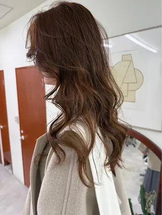カラー nappe🐏 栄／矢場町のヘアスタイル