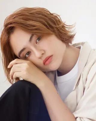 ショート カラー 🌈艶ハイトーン🌈 心を込めます🤝涼介のヘアスタイル