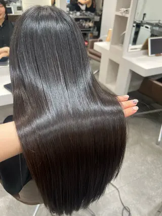 ロング 韓国ヘア|シアーカラ |艶カラー|アカリのヘアスタイル