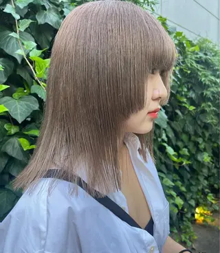 ミディアム カラー ヘアアレンジ ボブハイトーン🦖 デザインMAMIのヘアスタイル