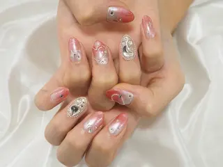 ネイル 中江 彩芽のネイルデザイン